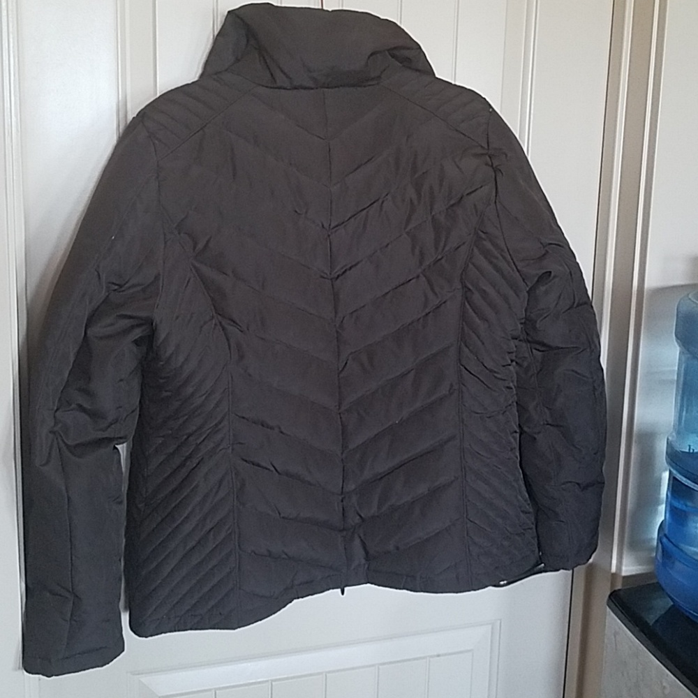 brown jacket - Picture 3 of 4